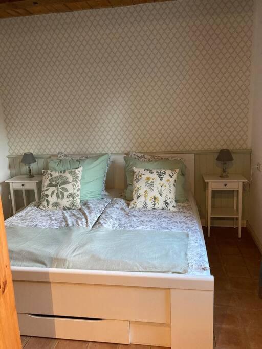Idylle Unter Reet, Gemuetliche Ferienwohnug Appartement Haseldorf Buitenkant foto
